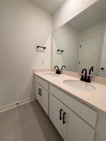 7819 Jade Crest Drive, Angleton, TX 77515