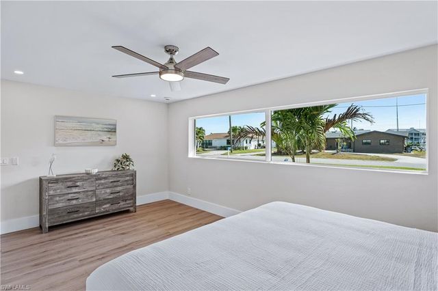 18452 Cutlass DR, Fort Myers Beach, FL 33931