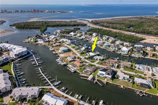 18452 Cutlass DR, Fort Myers Beach, FL 33931