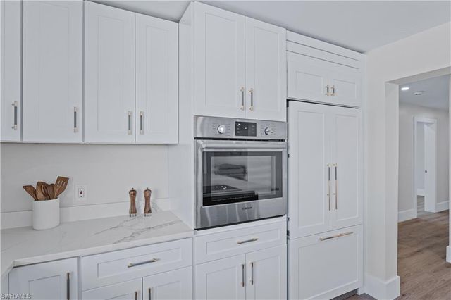 18452 Cutlass DR, Fort Myers Beach, FL 33931