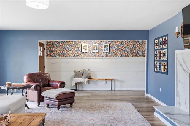 6111 State Highway 60, Hartford, WI 53027