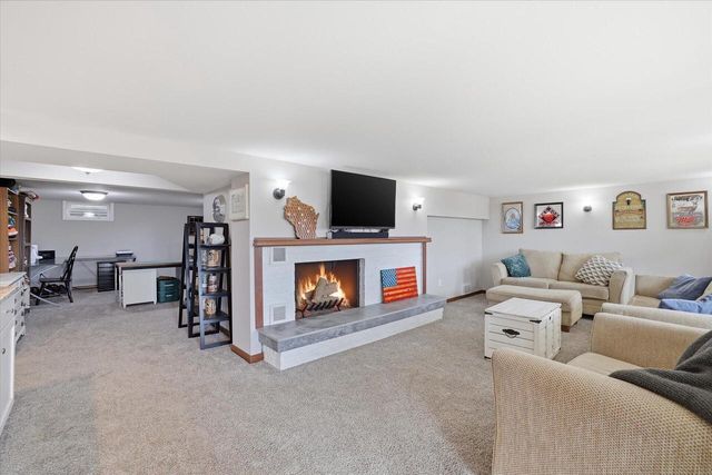 6111 State Highway 60, Hartford, WI 53027