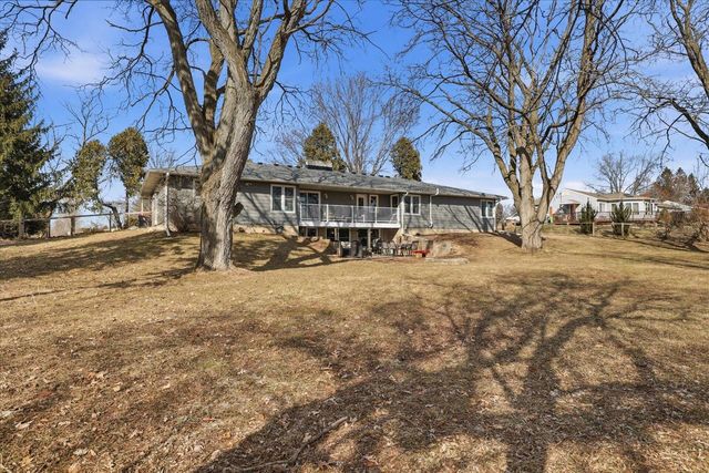 6111 State Highway 60, Hartford, WI 53027