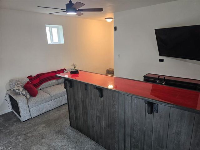 729 Pocahontas PL, Hampton, VA 23661