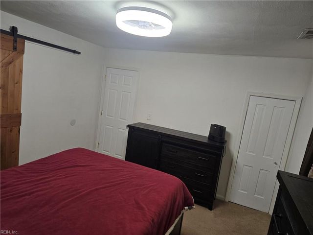 729 Pocahontas PL, Hampton, VA 23661