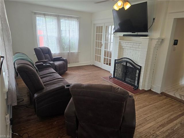 729 Pocahontas PL, Hampton, VA 23661