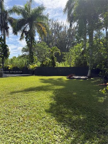 15700 N Miami Ave, Miami, FL 33169