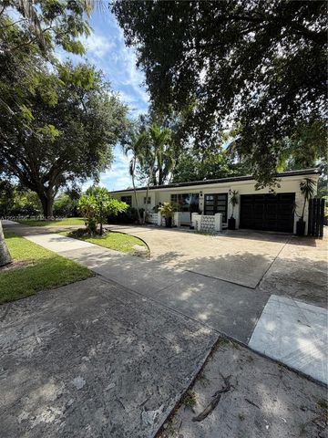 15700 N Miami Ave, Miami, FL 33169