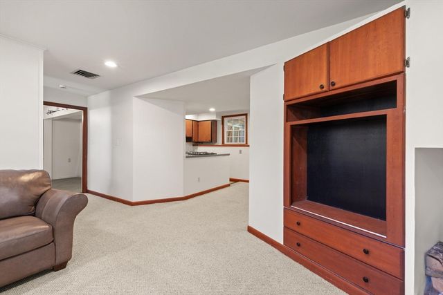 114 South St, Stoughton, MA 02072
