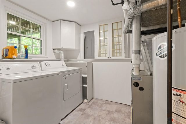 114 South St, Stoughton, MA 02072