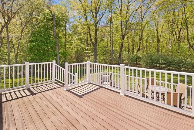 114 South St, Stoughton, MA 02072