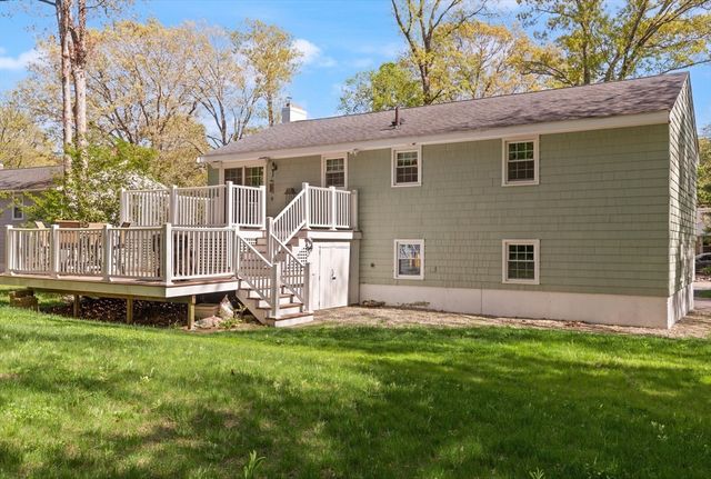 114 South St, Stoughton, MA 02072
