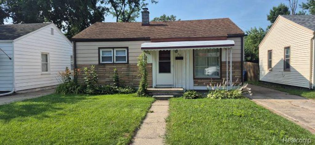 92 Kalama, Madison Heights, MI 48071