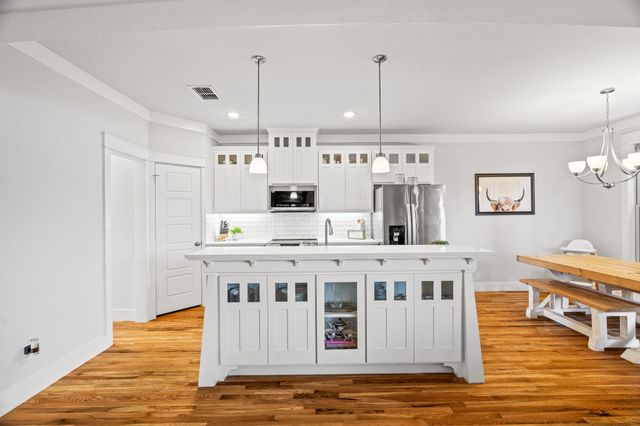 549 N Johnson Street, Mckinney, TX 75069