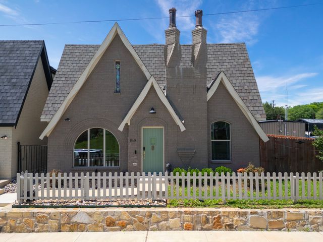 549 N Johnson Street, Mckinney, TX 75069