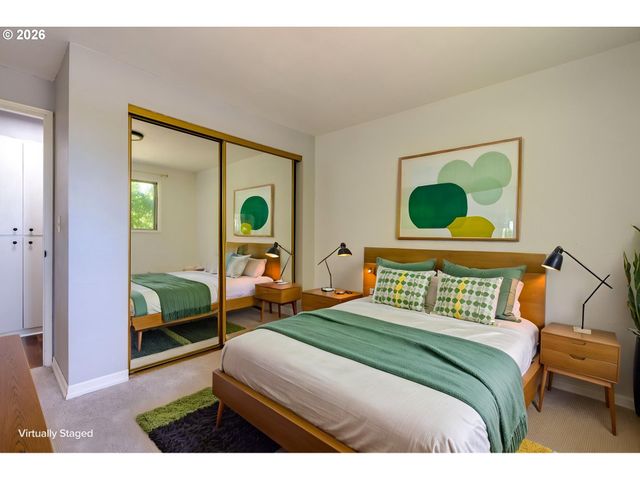 1020 WINDEMERE Dr Nw, Salem, OR 97304