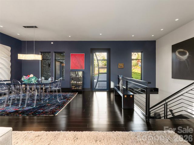 32 Brookline Drive, Asheville, NC 28803