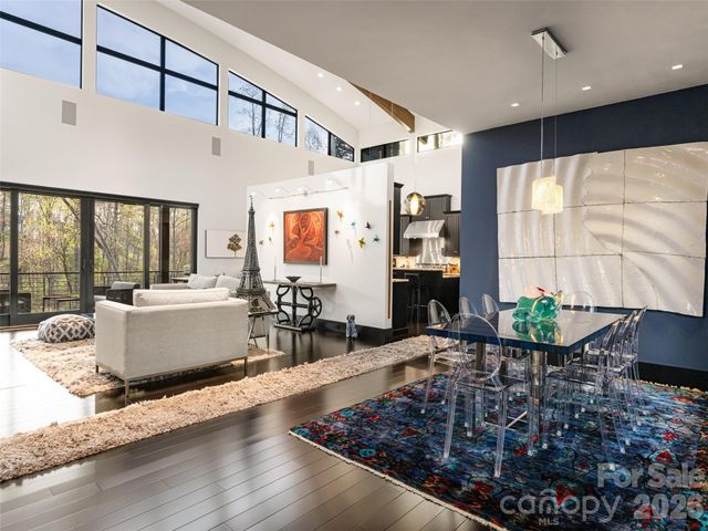 32 Brookline Drive, Asheville, NC 28803