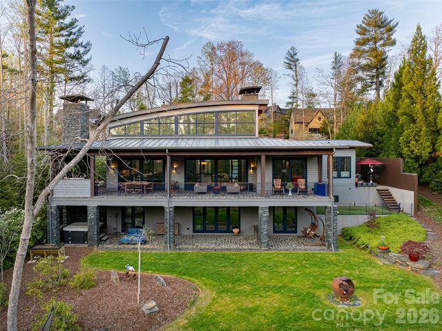 32 Brookline Drive, Asheville, NC 28803