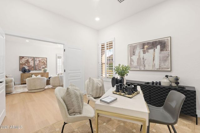 7518 E DE LA O Road, Scottsdale, AZ 85255
