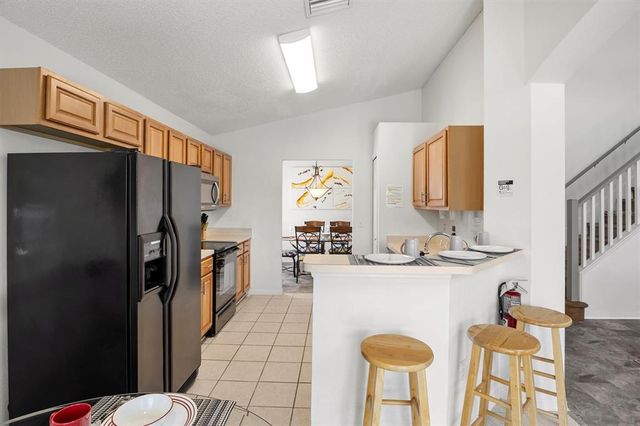 936 LAKE BERKLEY DRIVE, Kissimmee, FL 34746