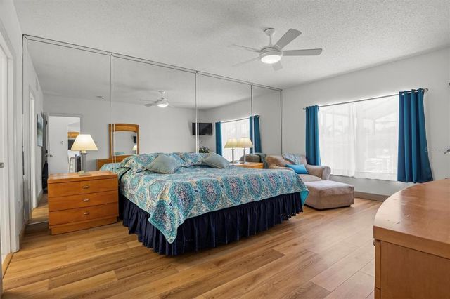 936 LAKE BERKLEY DRIVE, Kissimmee, FL 34746