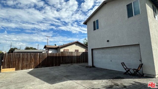 1161 E 40th Place, Los Angeles, CA 90011
