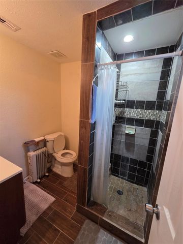 5811 Eastwood Street, Houston, TX 77021