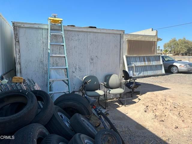 57376 Ca-127, Baker, CA 92309