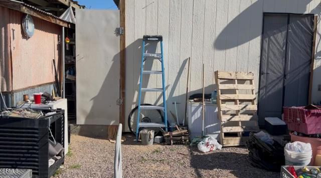 57376 Ca-127, Baker, CA 92309