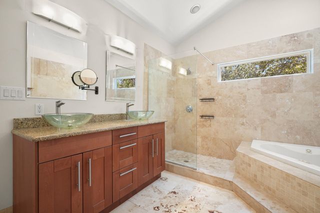 2501 Del Curto RD, Austin, TX 78704