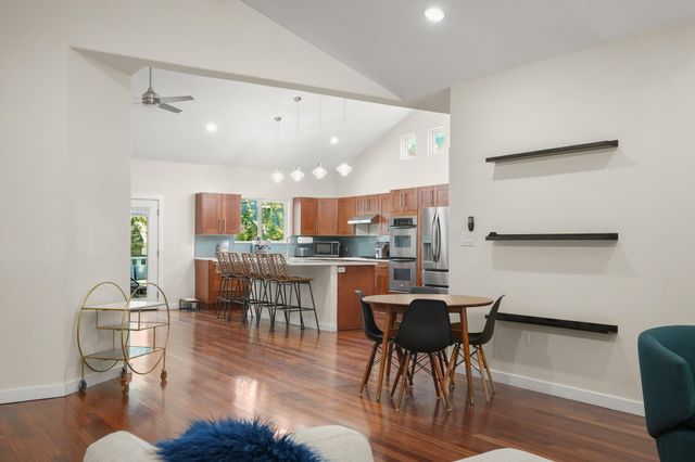 2501 Del Curto RD, Austin, TX 78704