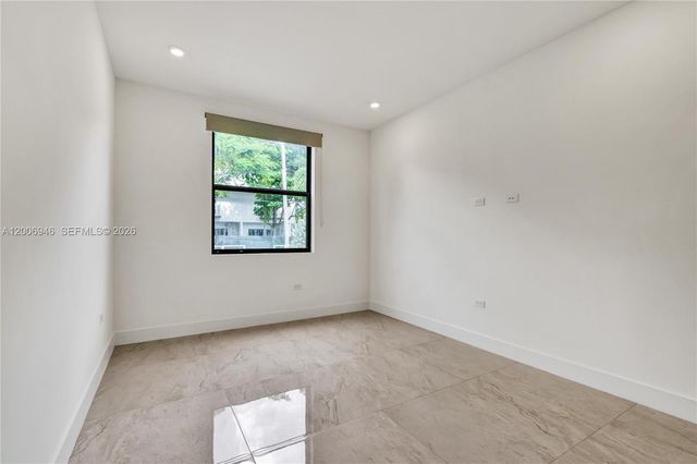 2887 SW 33rd Ave 2887, Miami, FL 33133