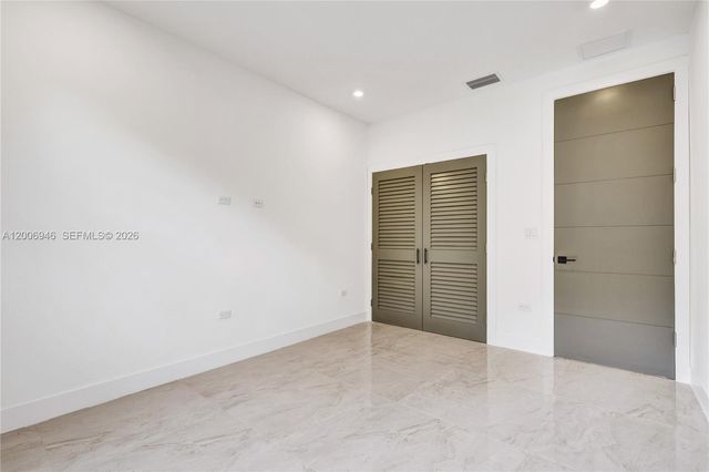 2887 SW 33rd Ave 2887, Miami, FL 33133