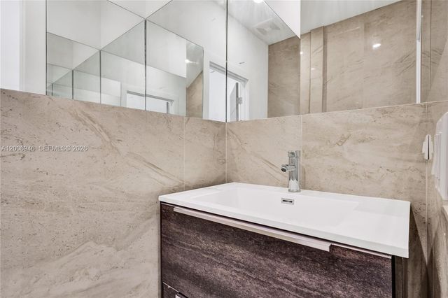 2887 SW 33rd Ave 2887, Miami, FL 33133