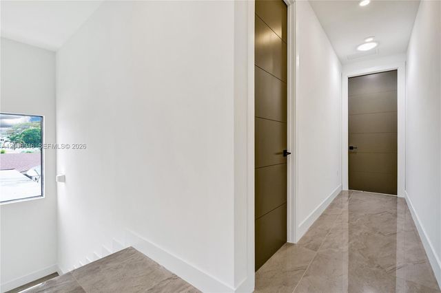 2887 SW 33rd Ave 2887, Miami, FL 33133