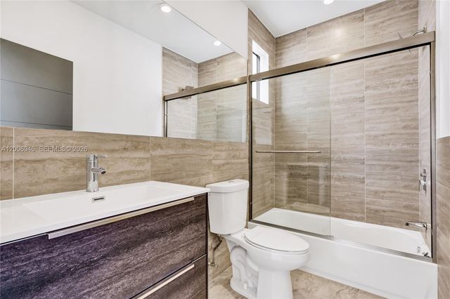 2887 SW 33rd Ave 2887, Miami, FL 33133