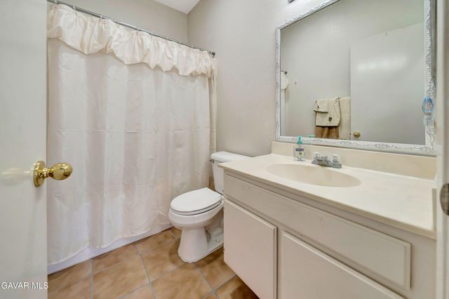 1732 Holguin Street, Lancaster, CA 93534