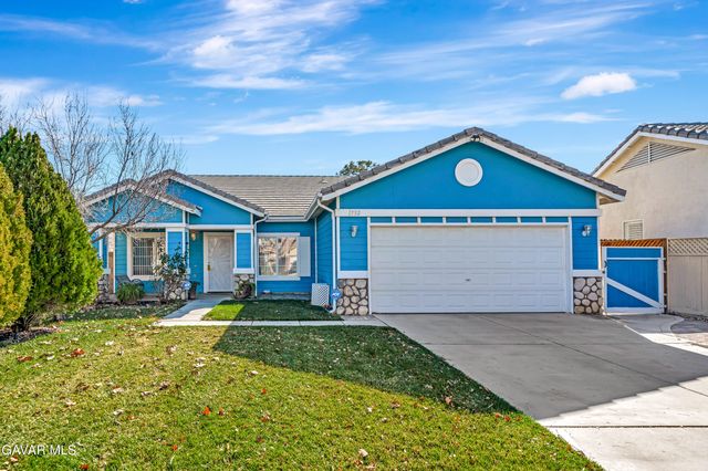 1732 Holguin Street, Lancaster, CA 93534