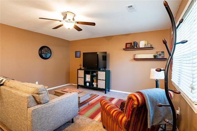 11417 W 77 Place, Shawnee, KS 66214