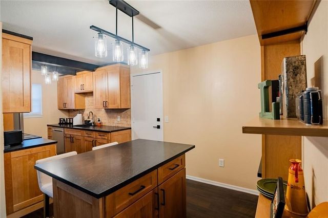11417 W 77 Place, Shawnee, KS 66214