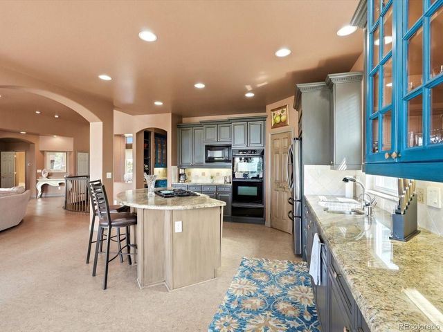 7515 Crooked Oak Ct, Parker, CO 80134