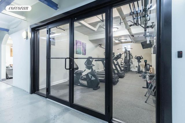 7615 35th Ave Apt 6O, New York City, NY 11372