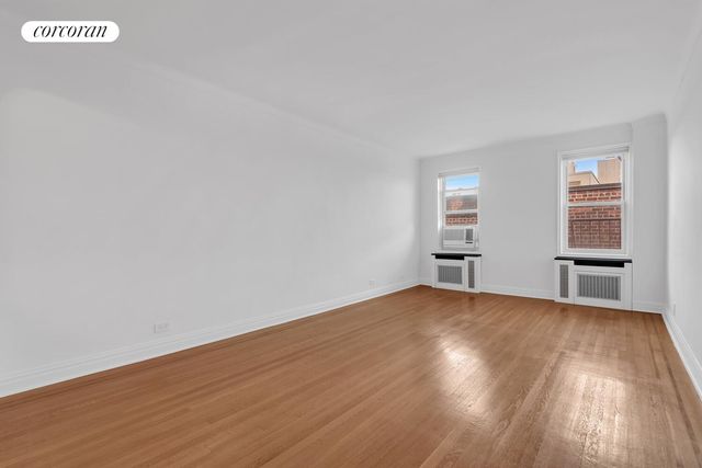 7615 35th Ave Apt 6O, New York City, NY 11372