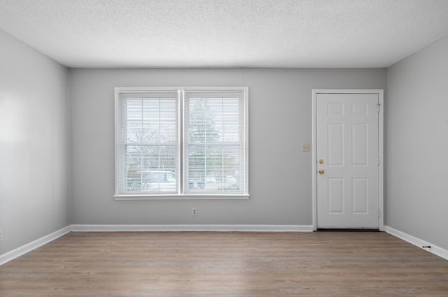 140 Darlene Dr Apt 4, Clarksville, TN 37042