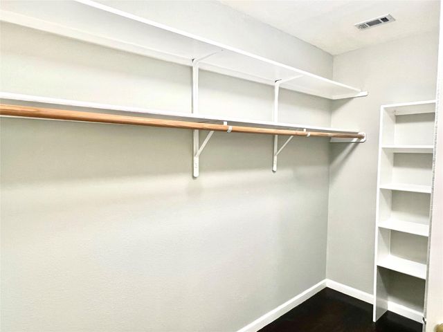 10516 Dunham Forest RD, Austin, TX 78717