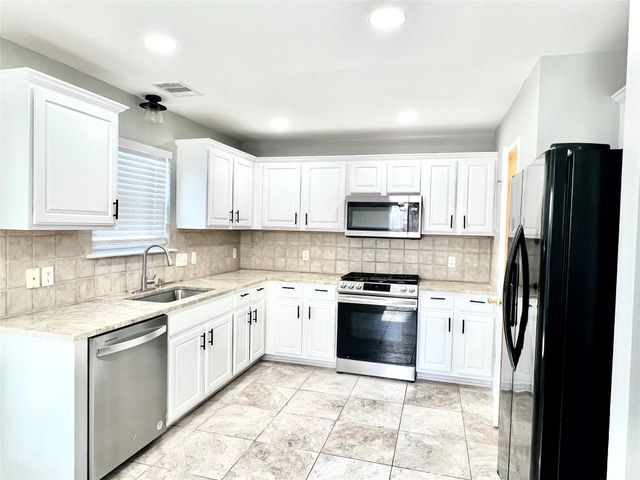 10516 Dunham Forest RD, Austin, TX 78717