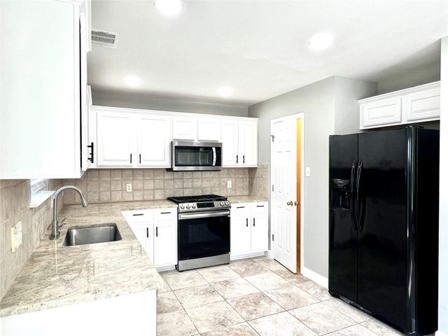 10516 Dunham Forest RD, Austin, TX 78717