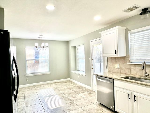 10516 Dunham Forest RD, Austin, TX 78717