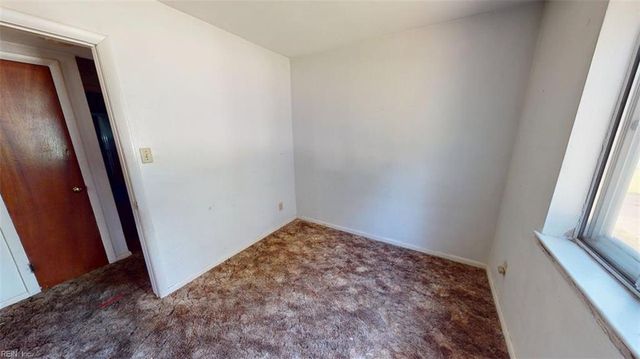 3500 Silina DR, Virginia Beach, VA 23452